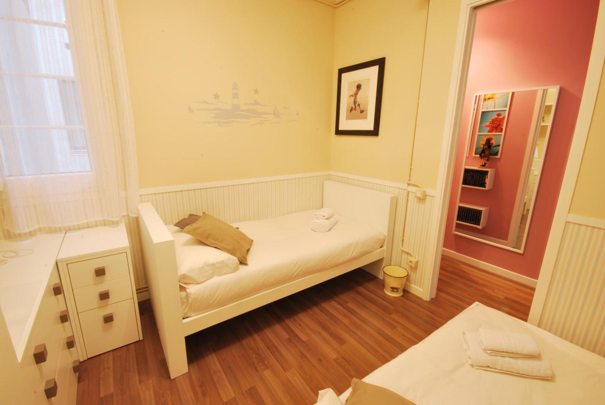 Gaudi Sdb Apartment Barcelona Ngoại thất bức ảnh
